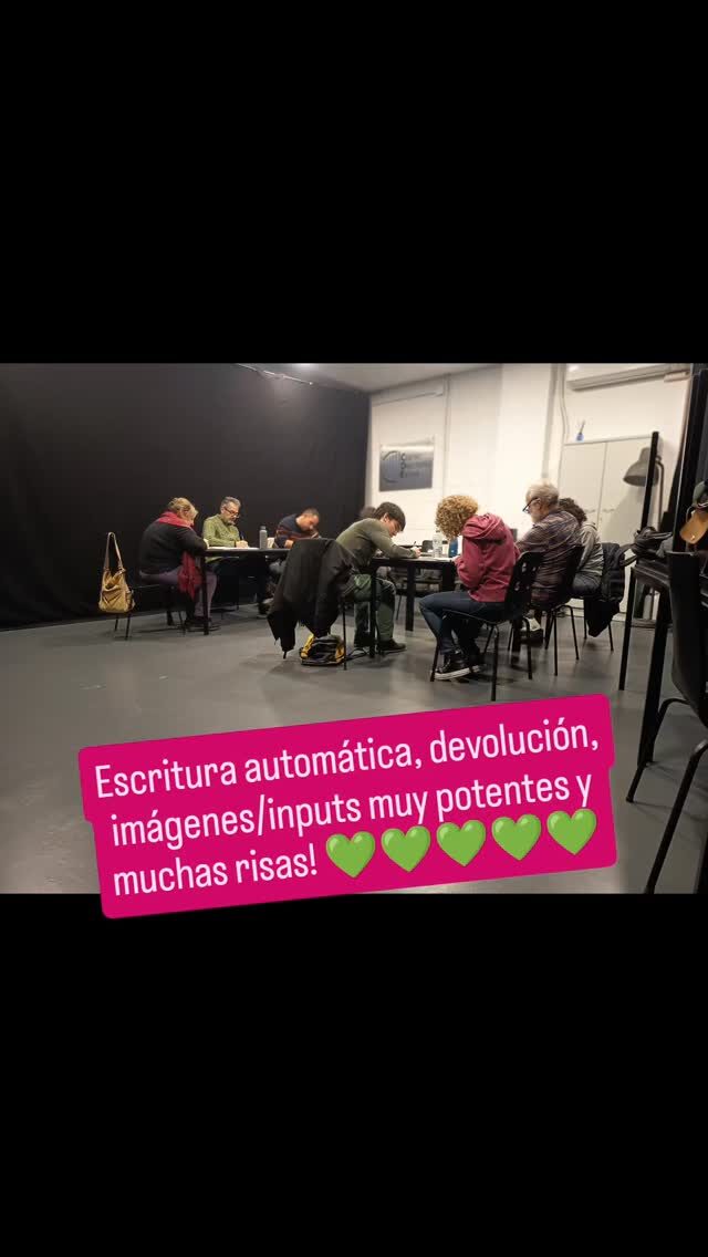 Instagram post from somoslacomuna. This post is in position 0.