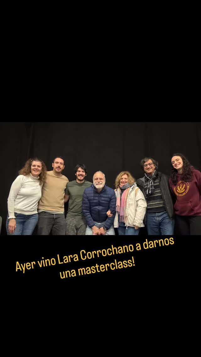 Instagram post from somoslacomuna. This post is in position 8.