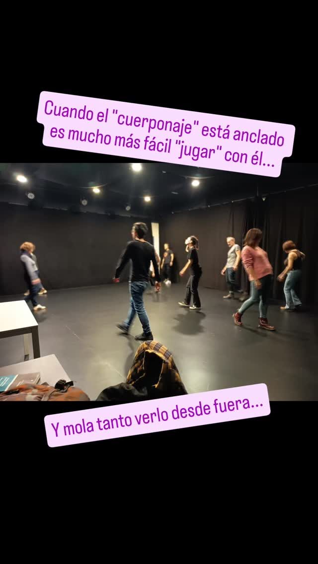 Instagram post from somoslacomuna. This post is in position 6.